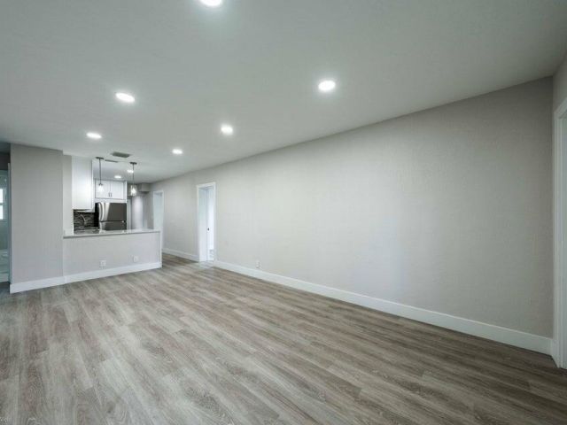 Home for rent at 1405 NW 7th Terrace - photo 6774515