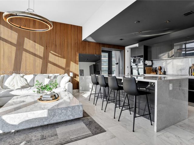 Apartment for sale  Unit #4304 - photo 6780787