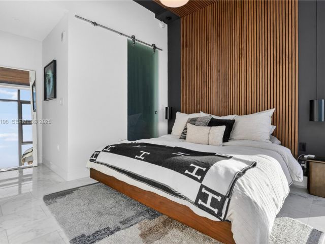 Apartment for sale  Unit #4304 - photo 6780798