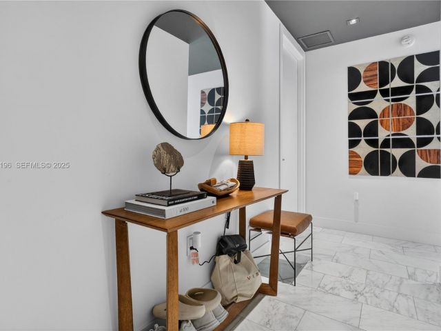 Apartment for sale  Unit #4304 - photo 6780803