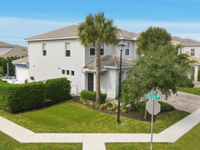 Home for sale at 1592 Bursera Terrace - photo 6775663