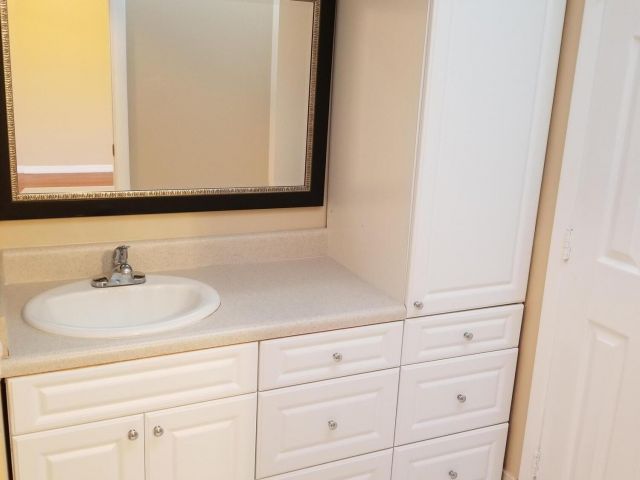 Home for rent at 23312 SW 53rd Avenue C - photo 6775335