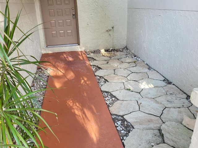 Home for rent at 23312 SW 53rd Avenue C - photo 6775346