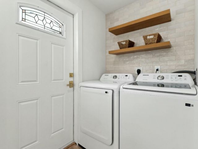 Home for rent at 125 NW 3rd Avenue - photo 6774823