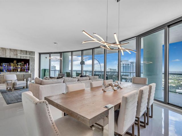 Apartment for sale  Unit #3703 - photo 6777105