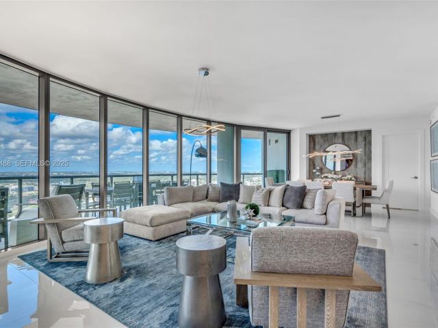 Apartment for sale  Unit #3703 - photo 6777110