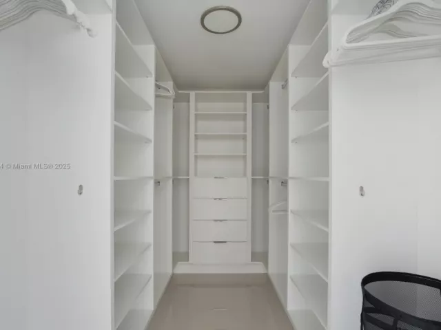 Apartment for sale  Unit #2210 - photo 6776142