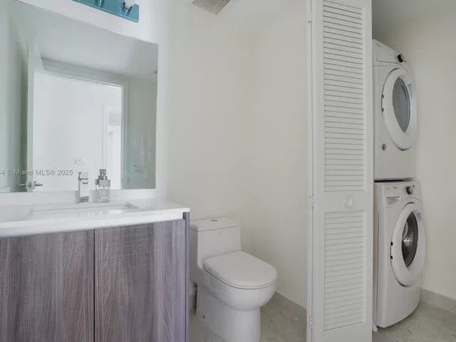 Apartment for sale  Unit #2210 - photo 6776143