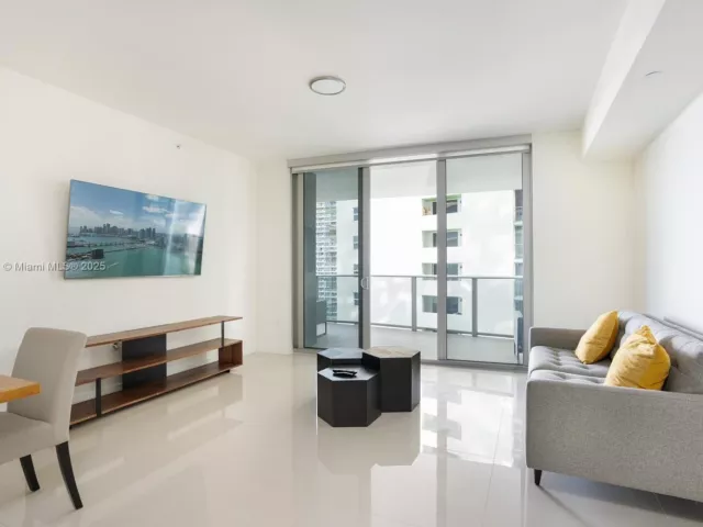 Apartment for sale  Unit #2210 - photo 6776145