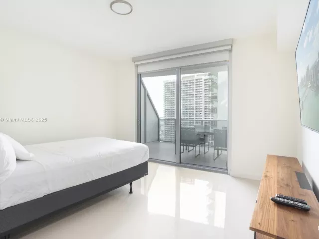 Apartment for sale  Unit #2210 - photo 6776139