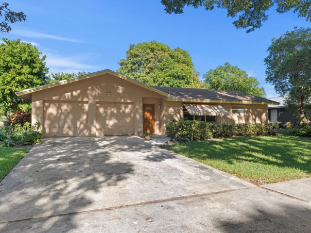 Home for sale at 2031 Pinehurst Drive - photo 6808416