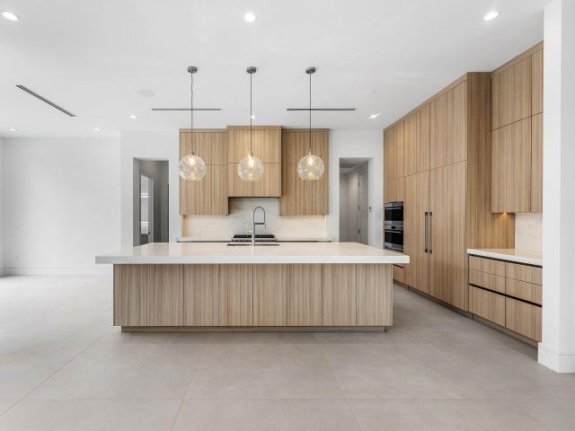 Home for sale at 498 NE 6th Street - photo 6775280