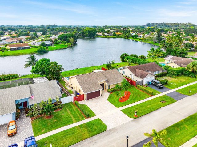 Home for sale at 9767 Richmond Circle - photo 6779862