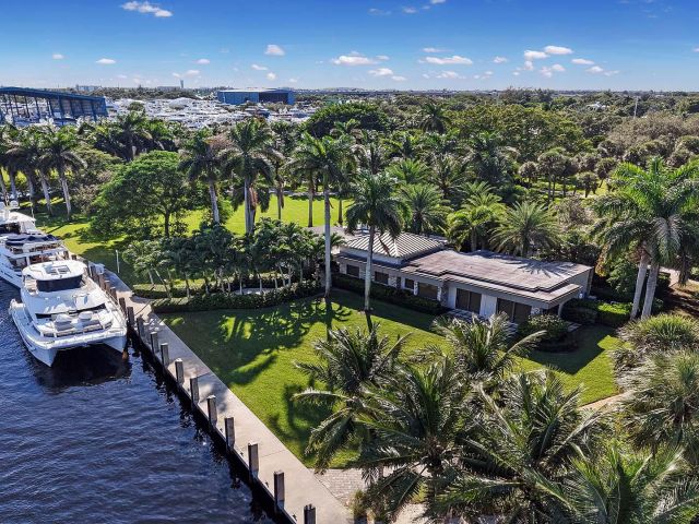 Home for sale at 1600 SW 15th Avenue - photo 6778491