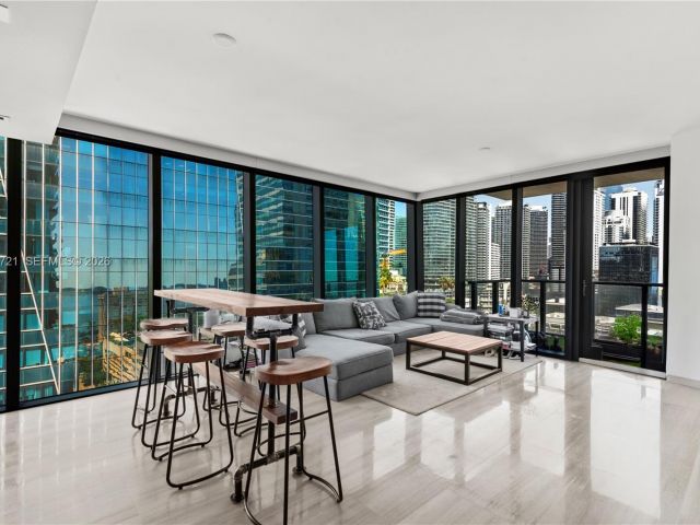 Apartment for sale  Unit #1706 - photo 6780811