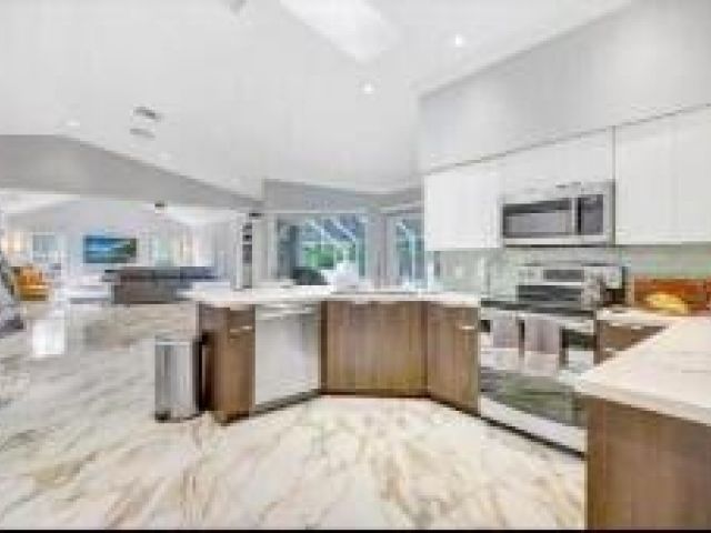 Home for sale at 8370 Whispering Oak Way - photo 6894095