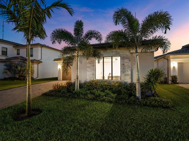 Home for rent at 8330 Essex Country Club Drive - photo 6780405