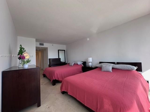 Apartment for rent  Unit #A-2553 - photo 7442384