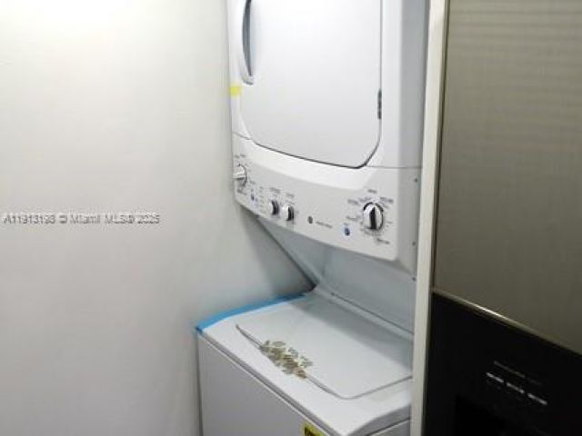 3-bedroom condo for sale in Sunny Isles Beach - 290 174th St M10 - MondialRealty