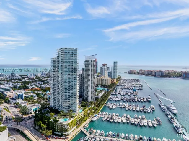 2-bedroom condo for sale in Miami Beach - 450 Alton Rd PH 4104 - MondialRealty