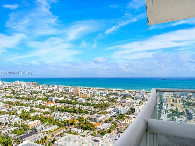 Apartment for sale  Unit #PH 4104 - photo 6780705