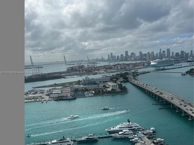 Apartment for sale  Unit #A-1734 - photo 6781856