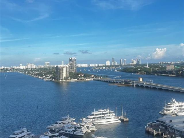 Apartment for sale  Unit #A-1734 - photo 6781860