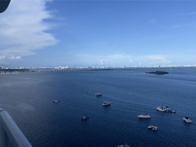 Apartment for sale  Unit #A-1734 - photo 6781862