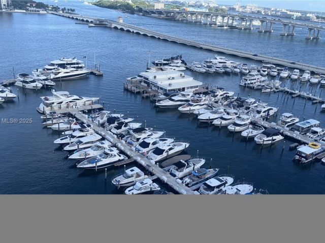 Apartment for sale  Unit #A-1734 - photo 6781866