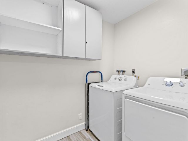 Home for sale at 254 NW 2nd Way - photo 6808129