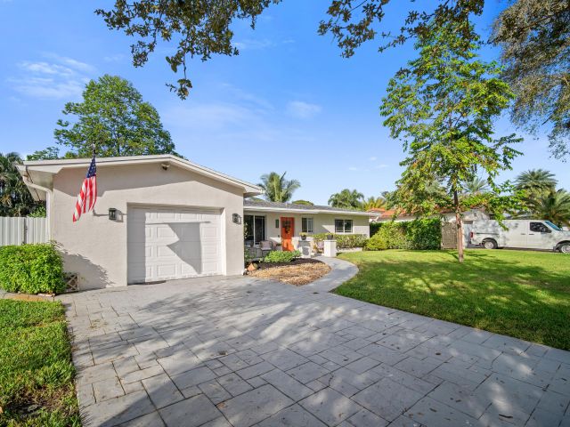 Home for sale at 10611 NW 18th Place - photo 6781704