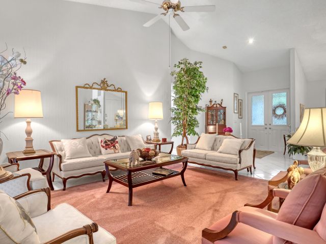 Home for sale at 712 Golf Court - photo 6803566