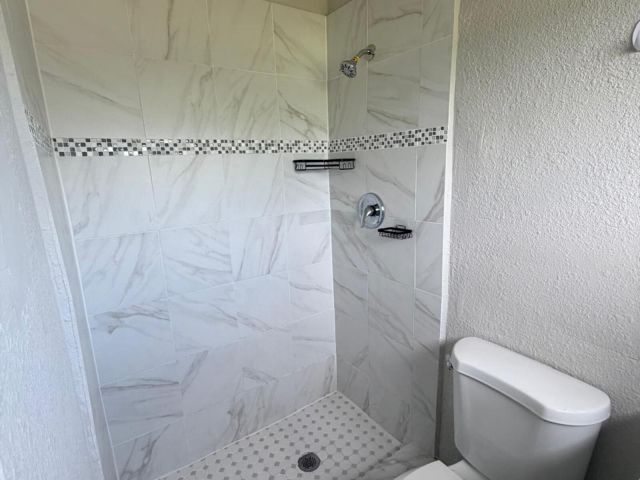 Home for rent at 4511 SW 23rd Street - photo 6799140