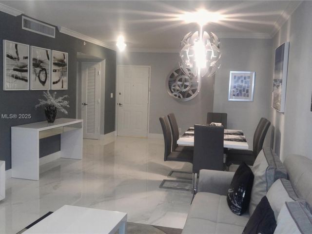 Apartment for sale  Unit #L04 - photo 7434591