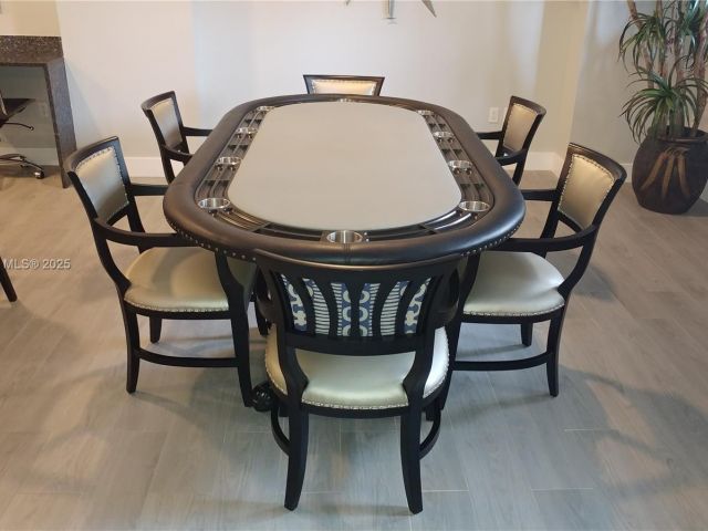 Apartment for sale  Unit #L04 - photo 7434608