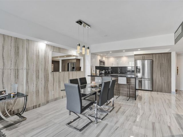 Apartment for rent  Unit #426 - photo 6785188