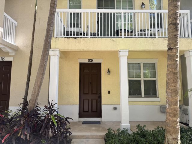 Home for rent at 101 E Coda Circle C - photo 6799575