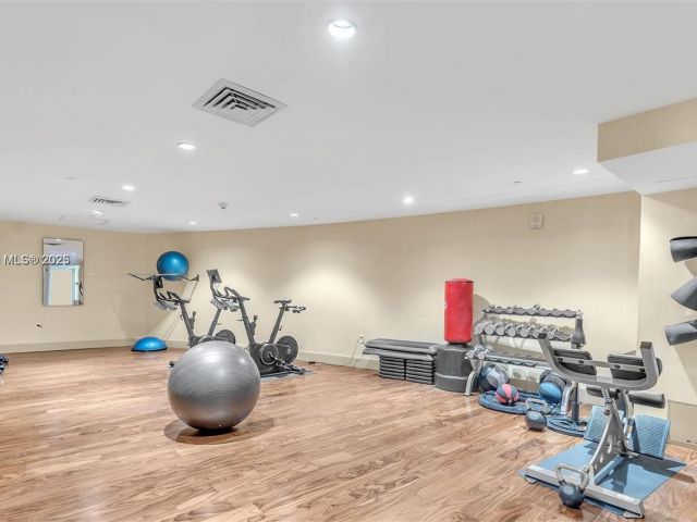 Apartment for sale  Unit #508 - photo 7447275