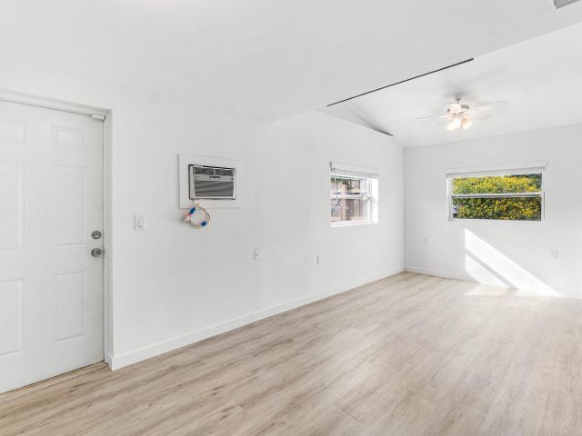 Home for rent at 5068 Sunrise Boulevard - photo 6798613