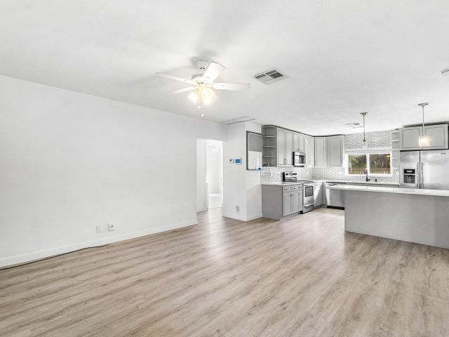 Home for rent at 5068 Sunrise Boulevard - photo 6798616