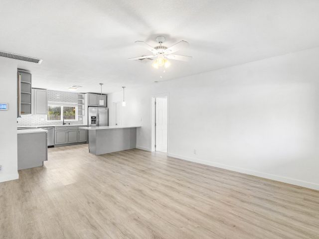 Home for rent at 5068 Sunrise Boulevard - photo 6798621