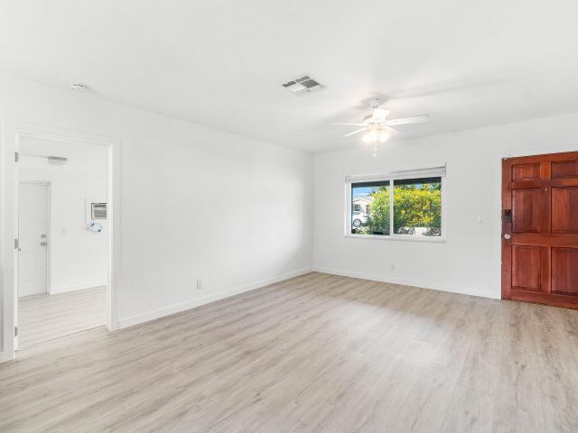 Home for rent at 5068 Sunrise Boulevard - photo 6798624