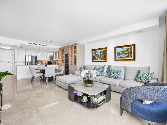 Apartment for sale  Unit #903 - photo 6785907