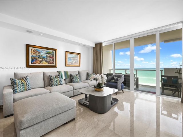 Apartment for sale  Unit #903 - photo 6785909