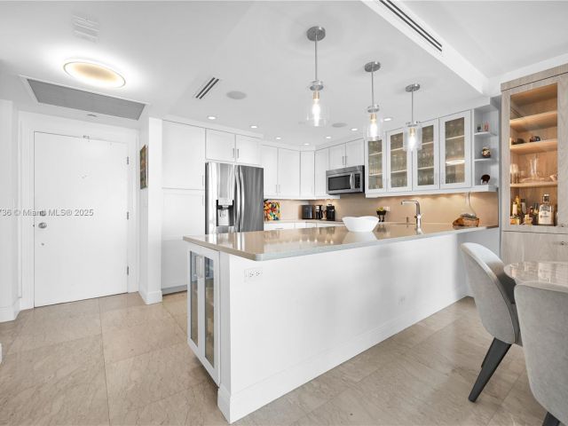 Apartment for sale  Unit #903 - photo 6785914