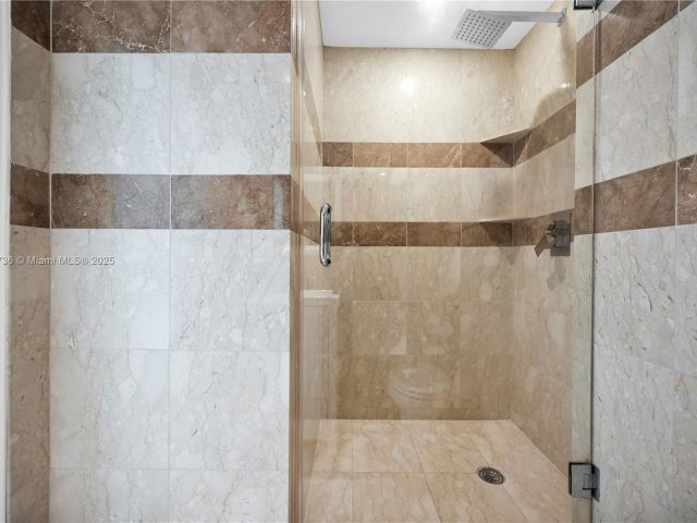 Apartment for sale  Unit #903 - photo 6785916