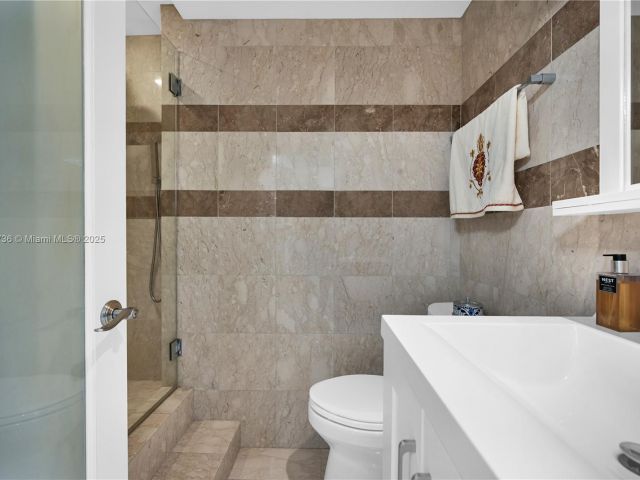 Apartment for sale  Unit #903 - photo 6785918