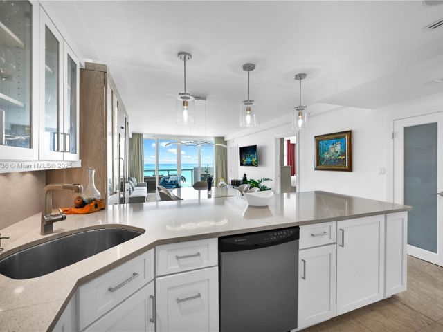 Apartment for sale  Unit #903 - photo 6785920