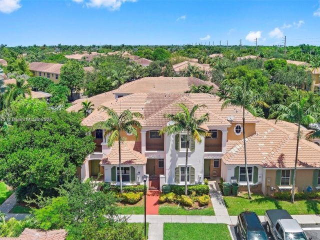 4-bedroom home for rent in Homestead - 2258 NE 42nd Ave 0 - MondialRealty