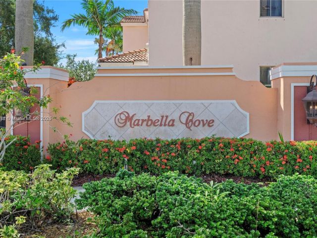 4-bedroom home for rent in Homestead - 2258 NE 42nd Ave 0 - MondialRealty